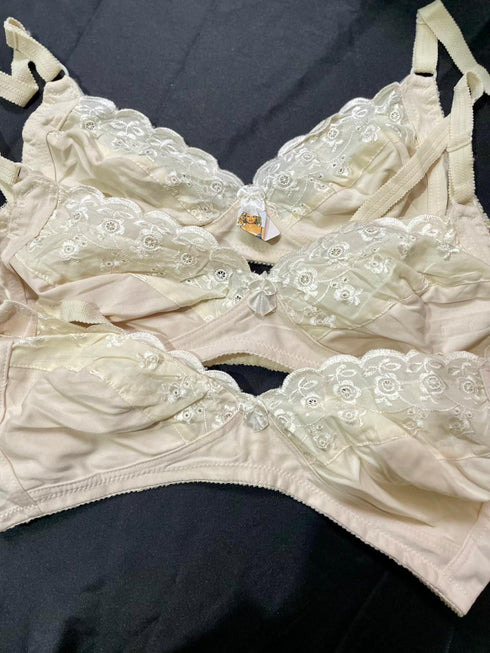 70% OFF | PACK OF 3 IMPORTED FLORAL BRA