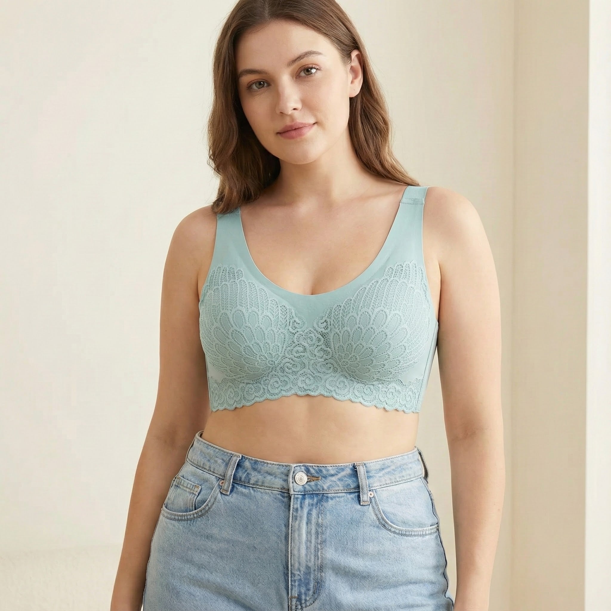 Seamless Comfort Push-Up Crop Bra – Stretch Fit Activewear